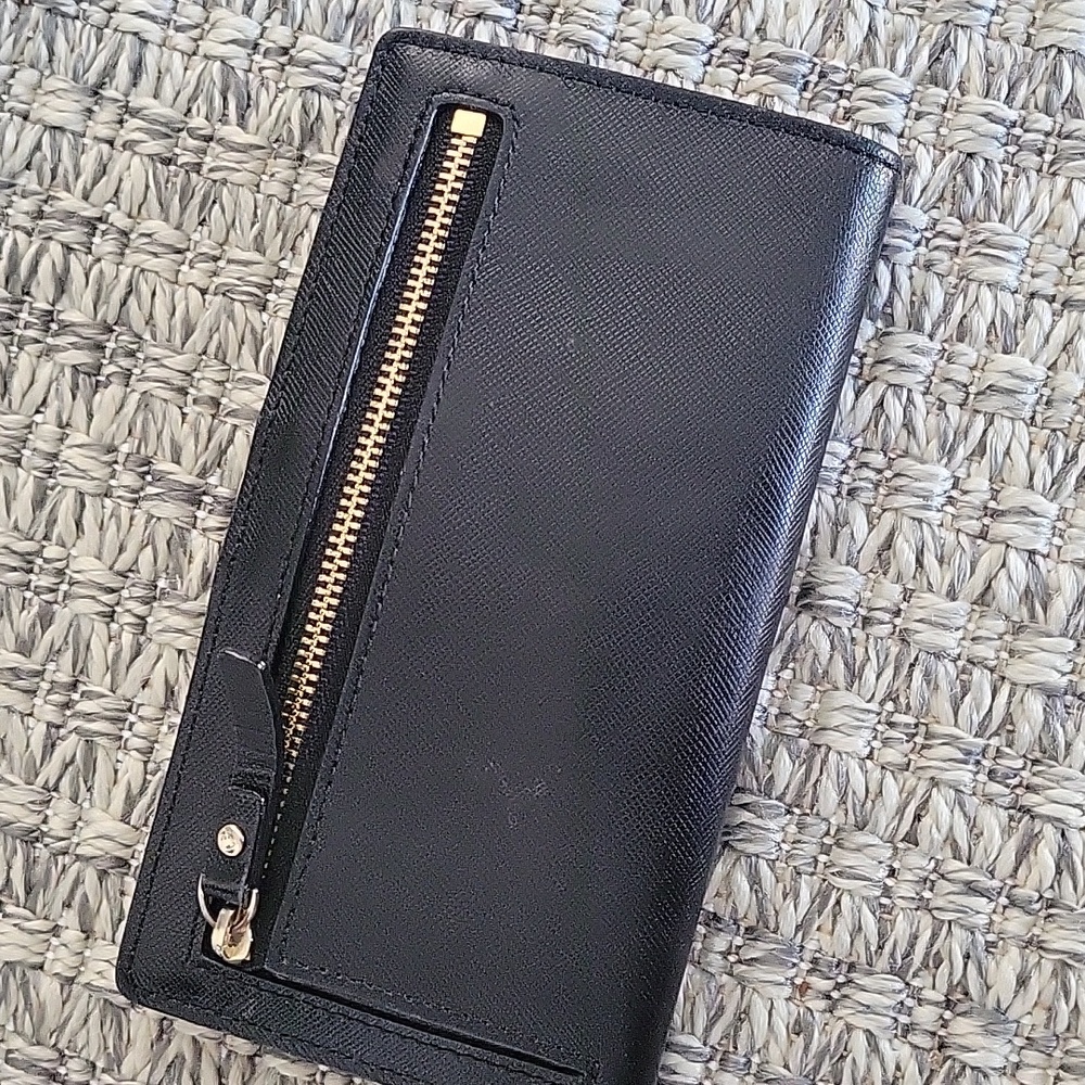 Kate Spade Midnight Black Wallet - Picture 3 of 12